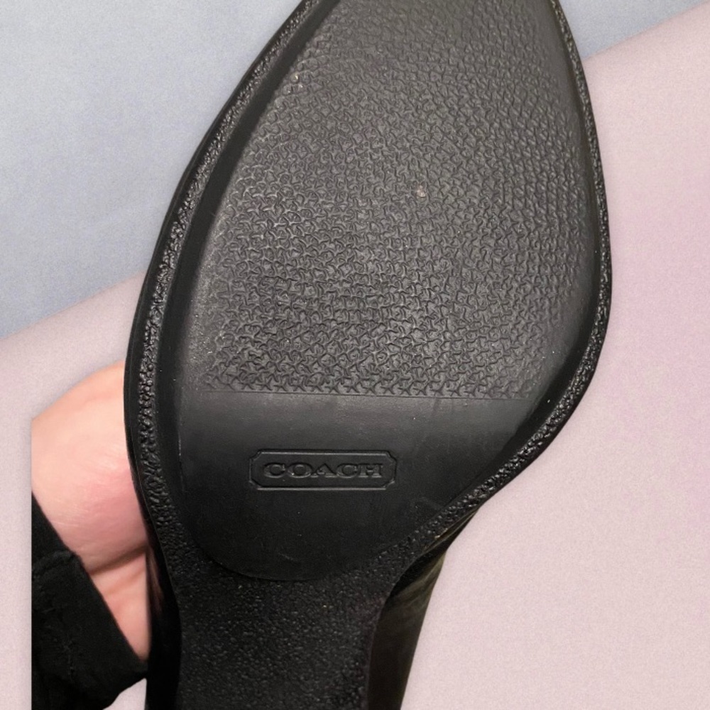 Coach Adra black leather heels, like new! Size 9 - Picture 2 of 8